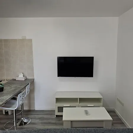 Everything Need Right Here Lägenhet